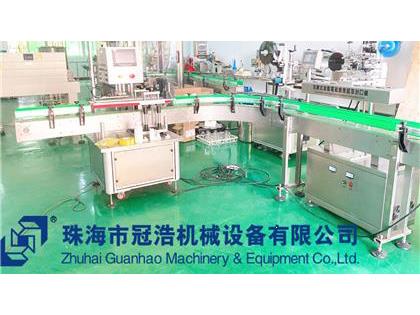 旋蓋機，鋁箔封口機，貼標機，噴碼機，整套生產(chǎn)線已完成生產(chǎn)送貨至客戶公司